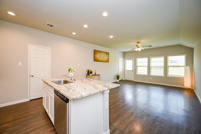 10130 Barn Owl Trl, Magnolia, TX 77354 - kitchen featuring stainless steel dishwasher, dark wood-style flooring, baseboards, recessed lighting, and a ceiling fan