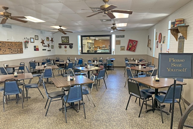 1403 N Navarro St, Victoria, TX 77901