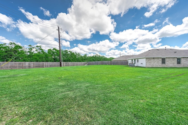 9927 Archdale Spring Dr, Baytown, TX 77521 - view of yard
