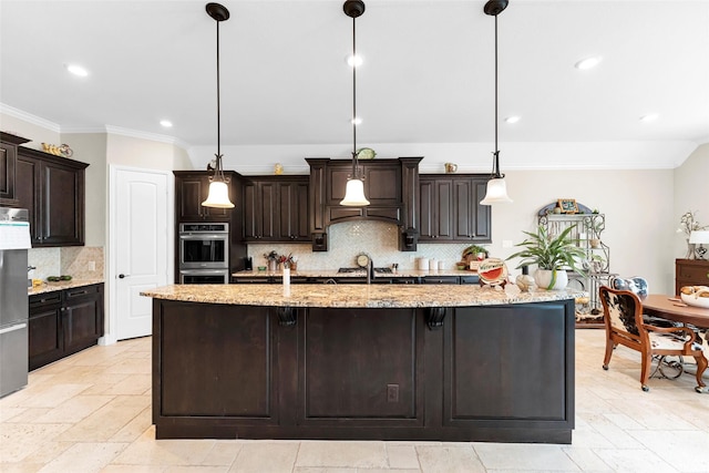 222 Reynosa Ct, Pinehurst, TX 77362 - kitchen with crown molding, stone tile floors, dark brown cabinets, backsplash, and recessed lighting