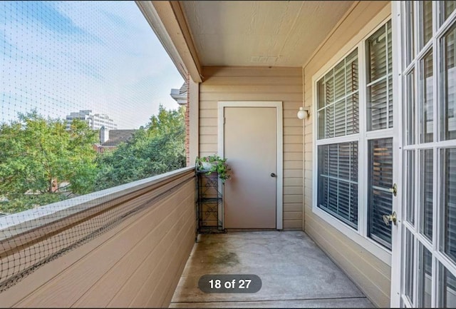 2111 Welch St Unit A307, Houston, TX 77019 - view of balcony