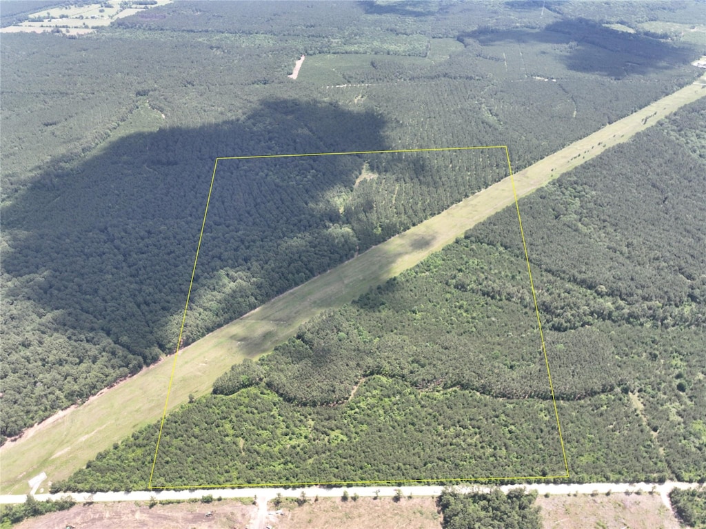10 Friday Rd, Groveton, TX 75845