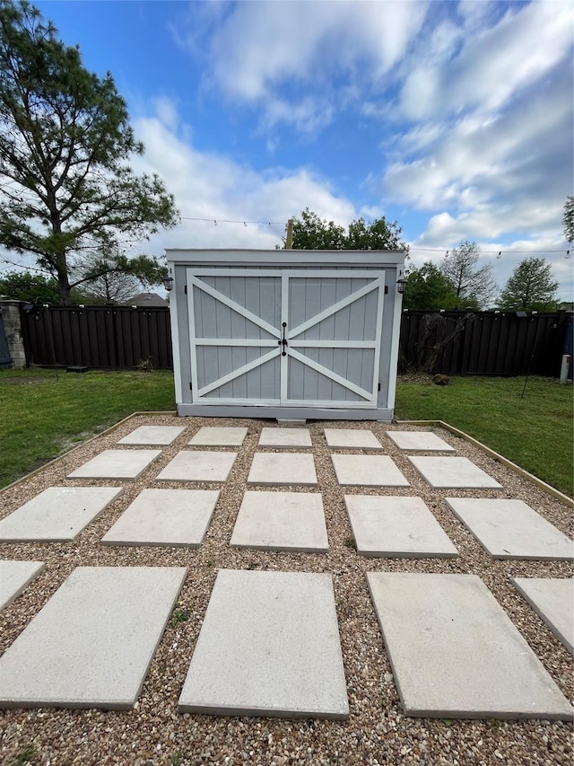 2519 Bradburn Hill Ln, Houston, TX 77014 - view of shed