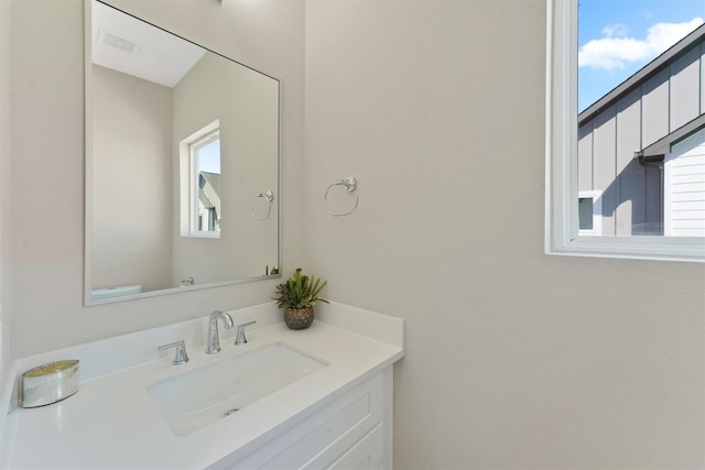 238 Julia St Unit E, Houston, TX 77022 - bathroom with vanity