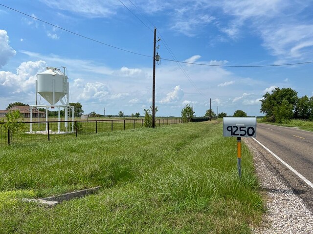 1 Fm 686, Dayton, TX 77535 - photo 8