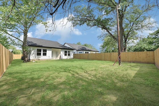 204 S 4th St, Conroe, TX 77301 - view of yard
