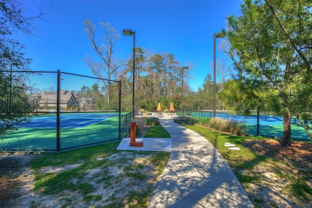30 Johnathan Landing Ct, Spring, TX 77389 - view of tennis court