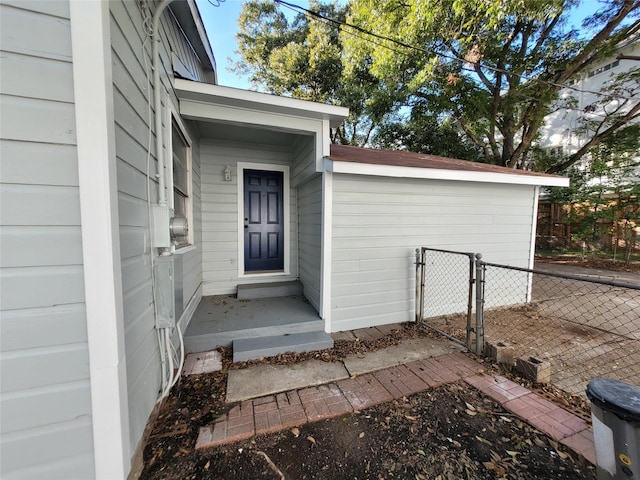 4302 Dickson St, Houston, TX 77007 - doorway to property with fence and a gate