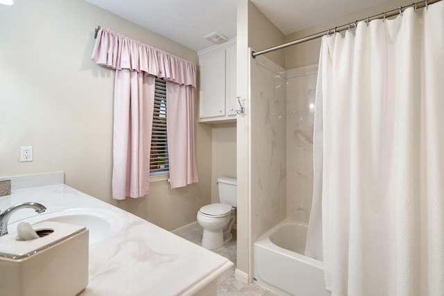 full bath featuring toilet, vanity, shower / bath combination with curtain, tile patterned flooring, and baseboards