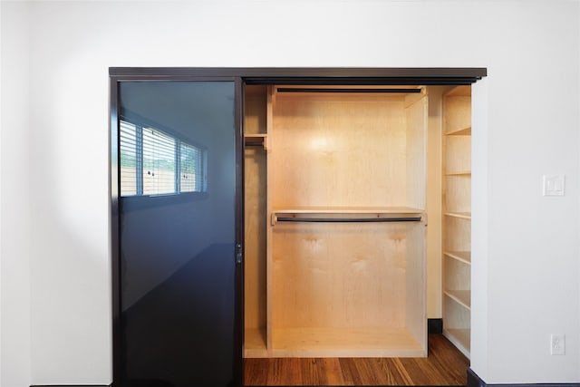 5418 Poinciana Dr, Houston, TX 77092 - view of closet