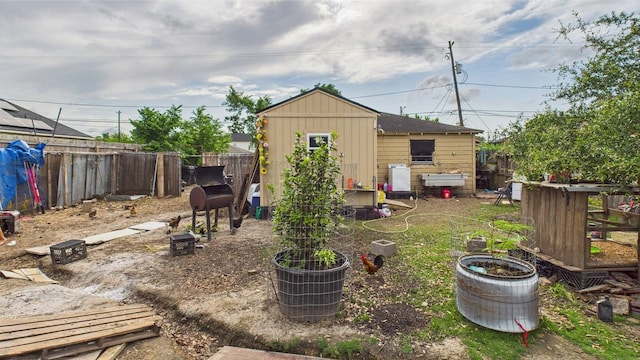 8935 Duane St, Houston, TX 77051 - view of fenced backyard