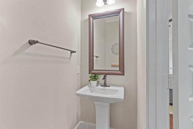 18135 Moonlit River Dr, Cypress, TX 77433 - bathroom featuring baseboards