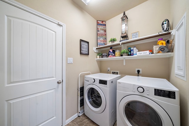 3418 Daniel Falls Ln, Katy, TX 77449 - laundry area with washing machine and clothes dryer and baseboards