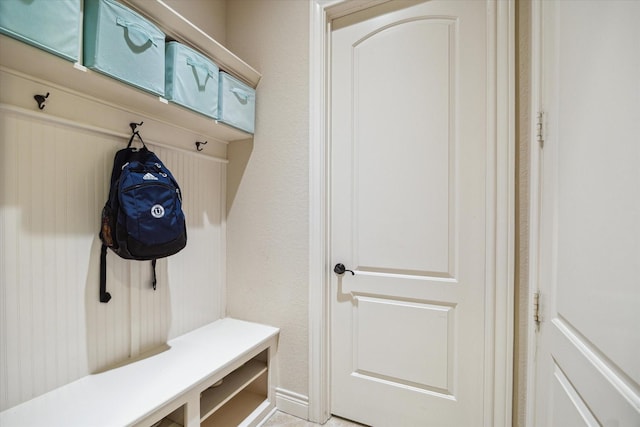 2011 Greenvine Cir, Katy, TX 77494 - view of mudroom