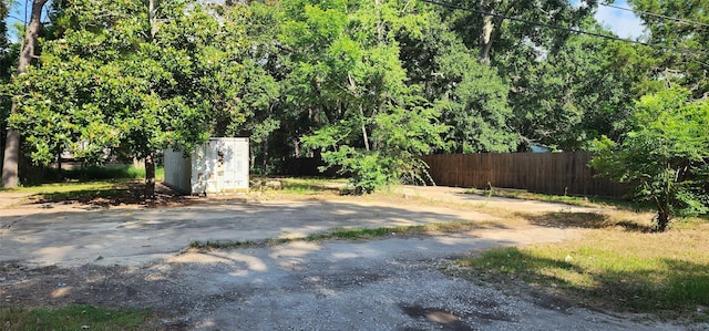 101 Grant St, Alvin, TX 77511 - photo 2