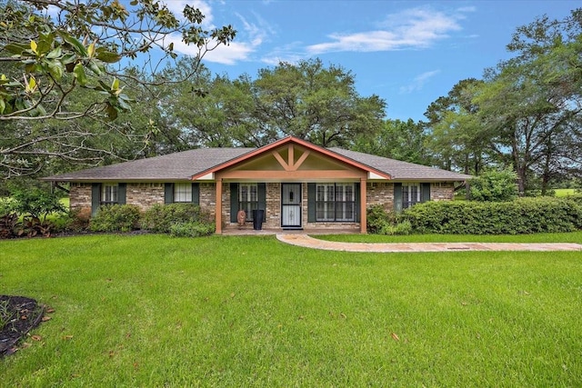 12392 Fm 355, Trinity, TX 75862 - ranch-style home featuring a front lawn