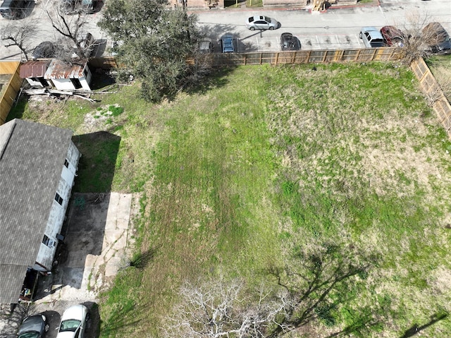 906 Paul St, Pasadena, TX 77506