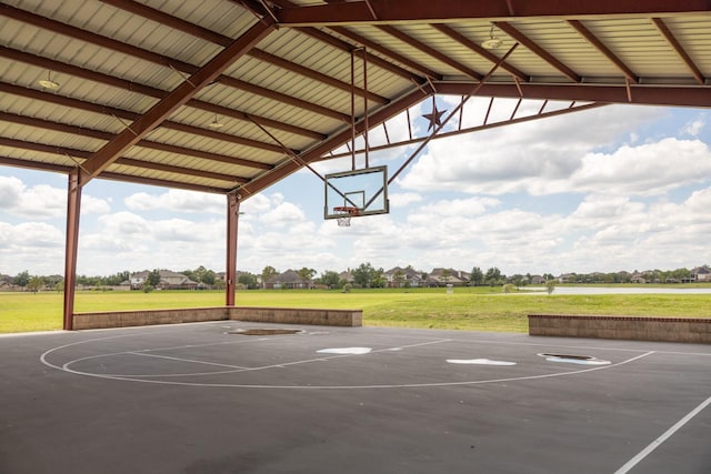 9726 Shimmering Lakes Dr, Rosharon, TX 77583 - view of basketball court with community basketball court and a yard