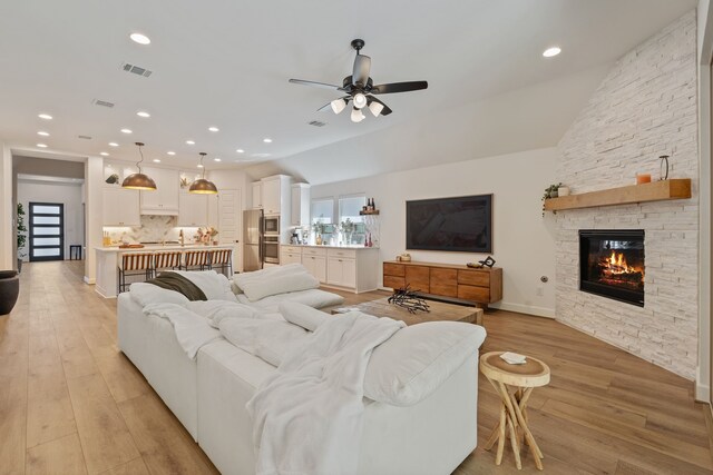 286 Sky Top Dr, Montgomery, TX 77316