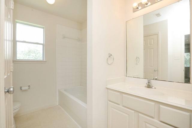 2202 Sugar Hill Dr, Deer Park, TX 77536 - bathroom with toilet, vanity, bathtub / shower combination, baseboards, and tile patterned flooring