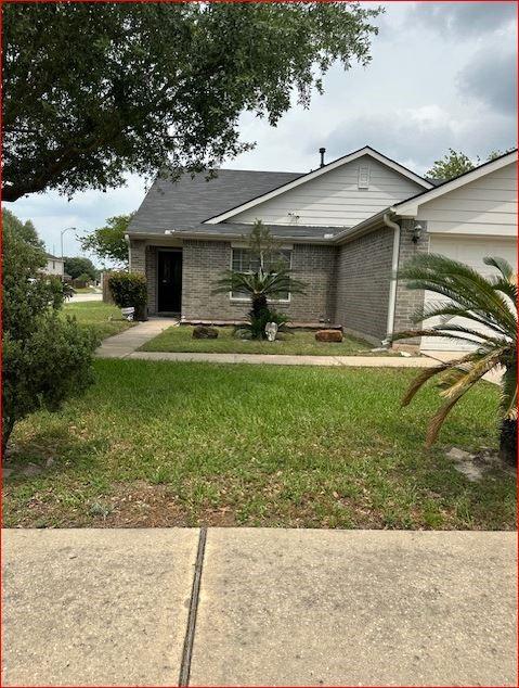 15326 Blue Morning Dr, Houston, TX 77086 - photo 2