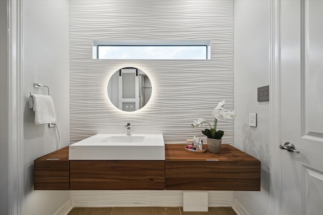 22 Berenger Pl, Sugar Land, TX 77479 - bathroom featuring vanity and plenty of natural light