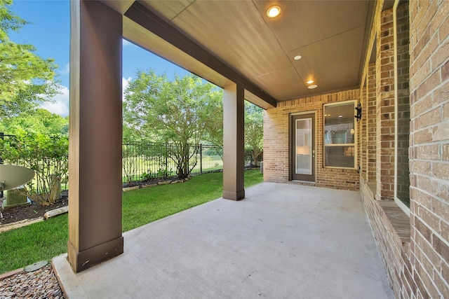 18323 Parkview Point Dr, Houston, TX 77094 - view of patio featuring fence