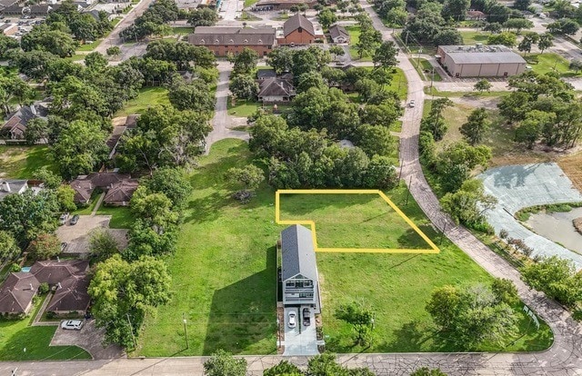 215 E Heritage Dr, Friendswood, TX 77546 - photo 1