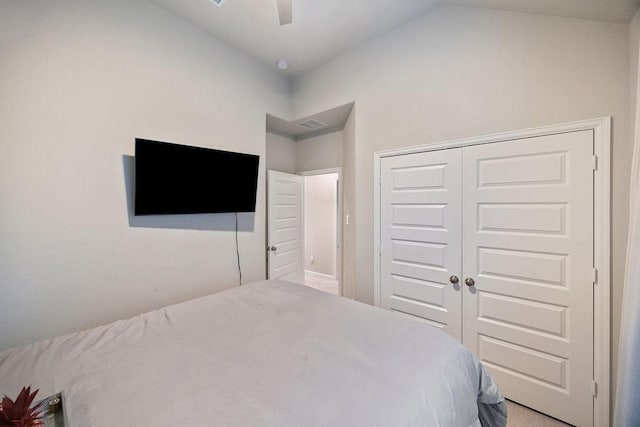 4008 Centre Glen Dr, Houston, TX 77043 - bedroom featuring a closet, lofted ceiling, and a ceiling fan