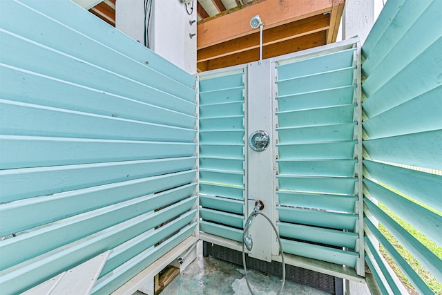 16631 Jean Lafitte Rd, Galveston, TX 77554 - exterior view