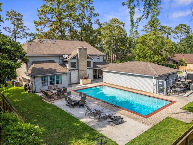 view of pool with a patio and an outdoor hangout area