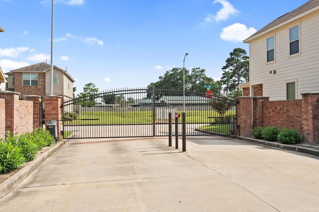 8038 Villa Lago Ln, Houston, TX 77070 - gate with fence and central AC