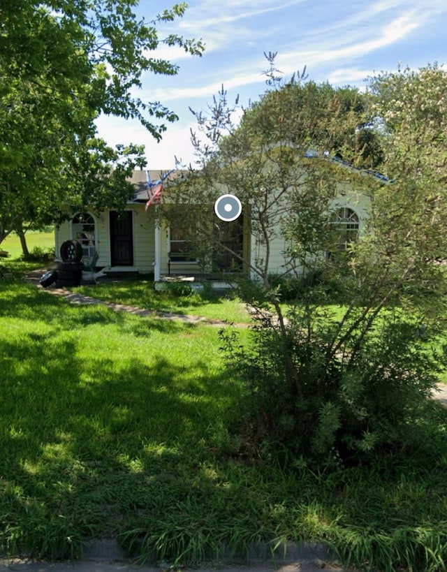 2004 Pleasant Green Dr, Victoria, TX 77901