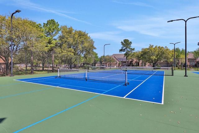 2331 Fern Bend Ln, Katy, TX 77494 - view of tennis court with fence