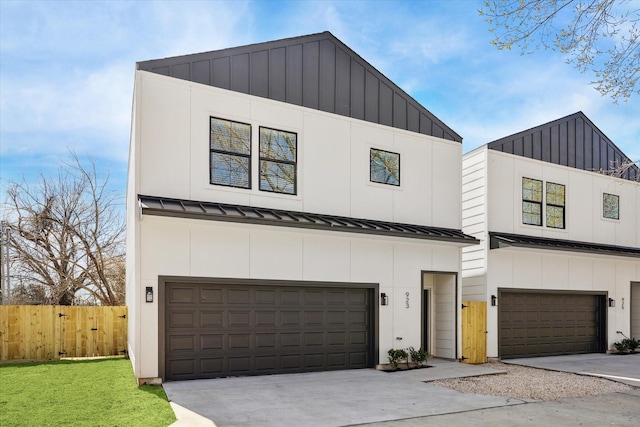 925 Bianco Ln, Houston, TX 77091 - photo 9