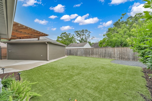 2806 Triway Ln, Houston, TX 77043 - view of yard featuring a patio