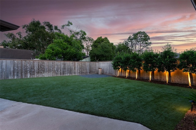 2806 Triway Ln, Houston, TX 77043 - view of yard at dusk