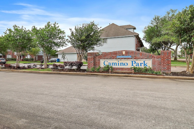 1383 El Camino Village Dr, Webster, TX 77058 - view of community sign
