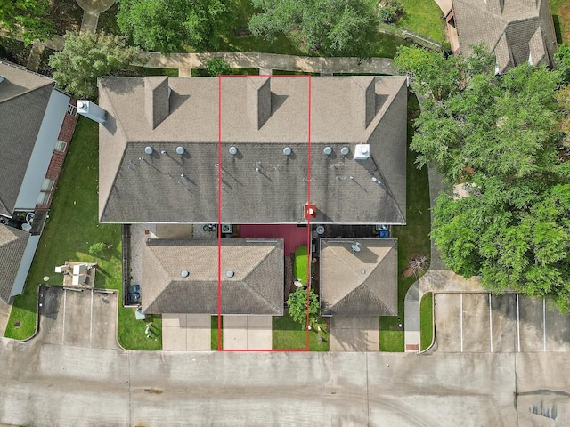 1383 El Camino Village Dr, Webster, TX 77058 - view from above of property with property parcel outlined