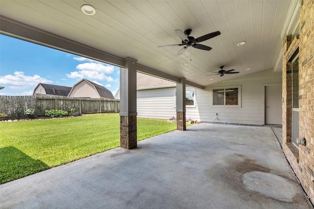 6722 Hawkins St, Manvel, TX 77578 - view of patio featuring a ceiling fan