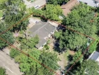 1402 Glourie Dr, Houston, TX 77055