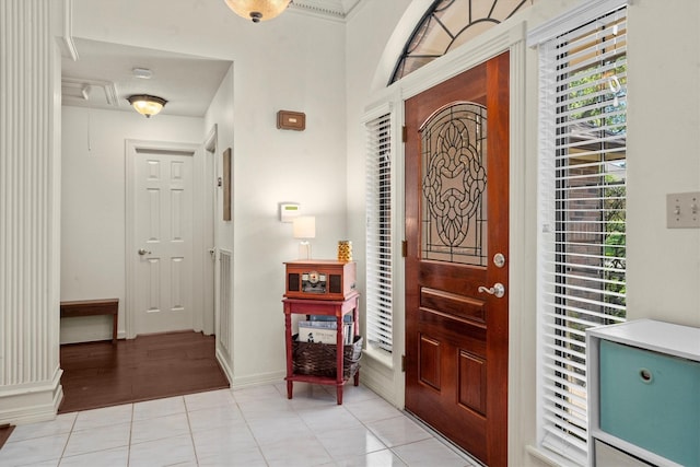 44 Westchester Dr, Conroe, TX 77304 - entrance foyer featuring baseboards