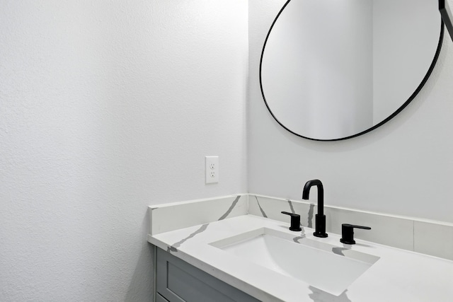 5209 Canal St, Houston, TX 77011 - bathroom with vanity