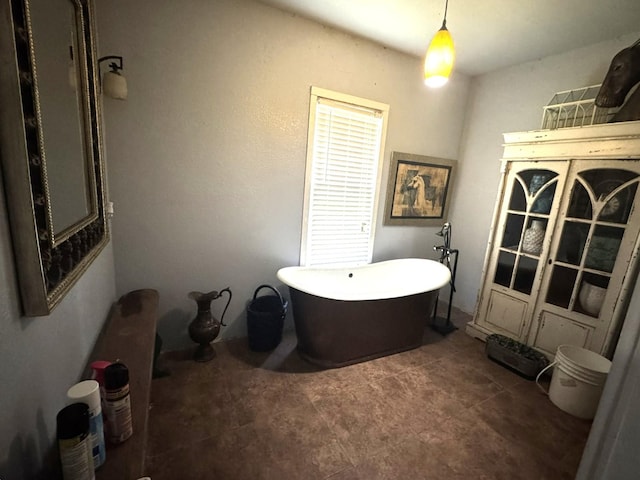 12215 Fm 442nd Rd, Boling, TX 77420 - full bathroom featuring a soaking tub
