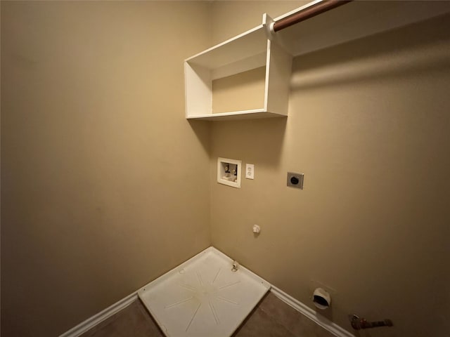 118 N Camellia Grove Cir, The Woodlands, TX 77382 - laundry area with hookup for a gas dryer, washer hookup, hookup for an electric dryer, and baseboards