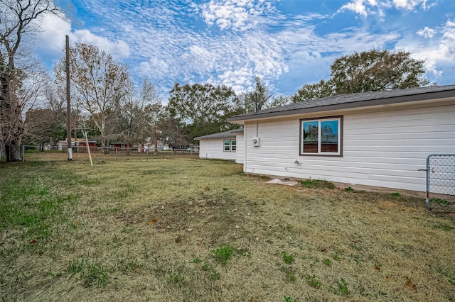 103 Anna St, Tomball, TX 77375 - view of yard