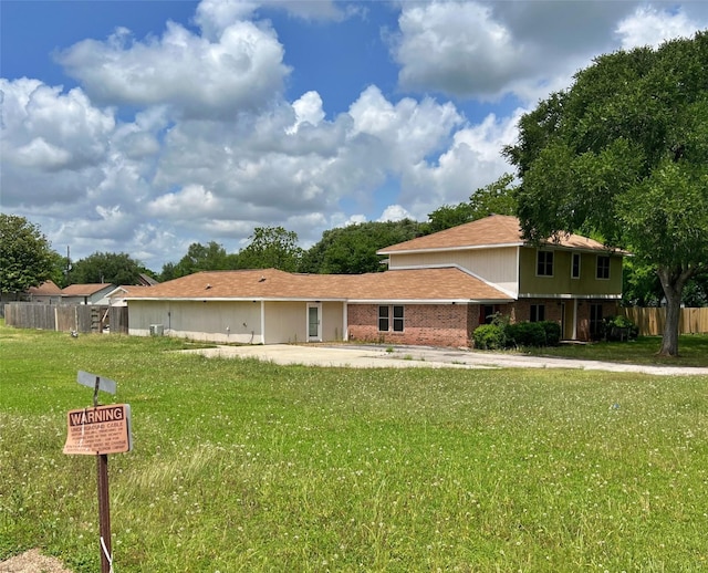 3811 Empress Ln, Richmond, TX 77406 - view of front of house