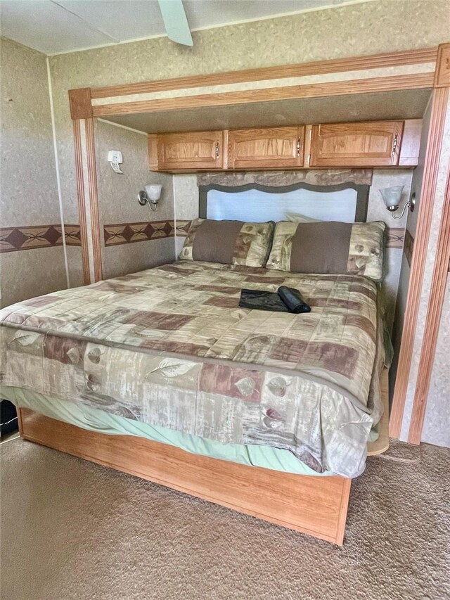 1139 Diamond Rd, Crystal Beach, TX 77650 - view of carpeted bedroom