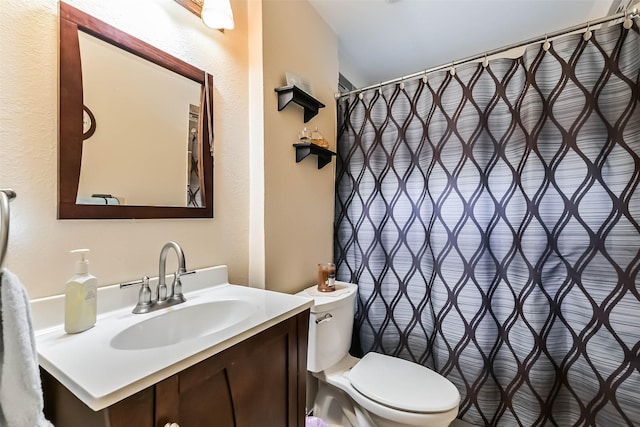 711 Seacliff Dr, Houston, TX 77062 - bathroom with vanity and toilet