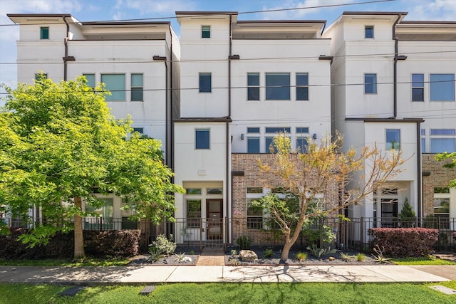 1505 Missouri St, Houston, TX 77006 - view of building exterior